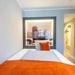 Juststay & 3*