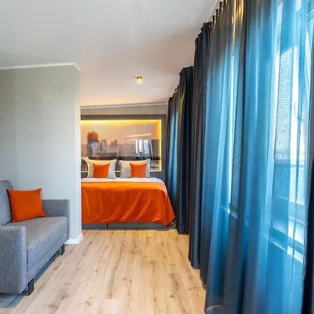 מלון Juststay &