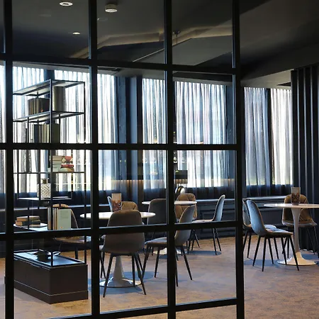 Juststay & Essen
