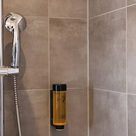 Hotel Juststay Hotel&apartments 3*