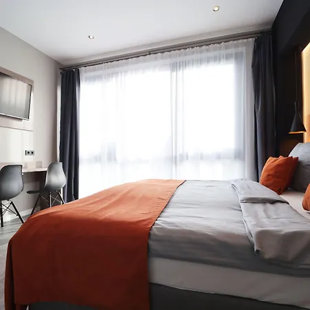 Hotel Juststay & Essen
