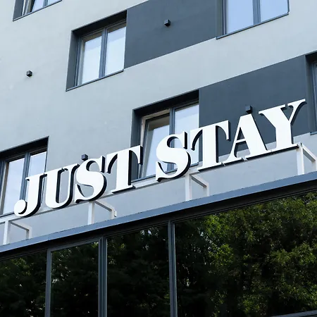 Juststay & 3* אסן