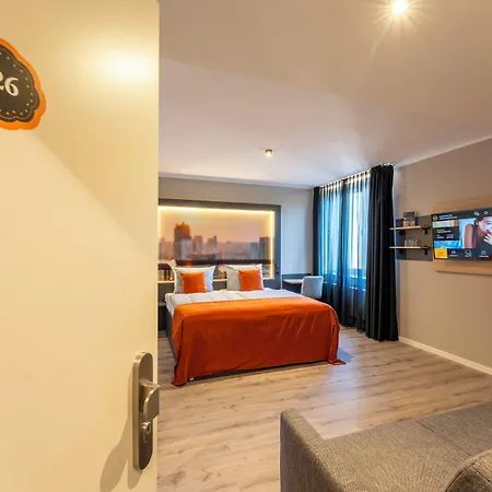 Juststay & 3* אסן
